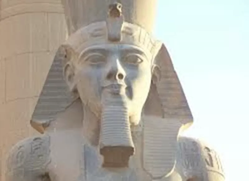 Ramsés II