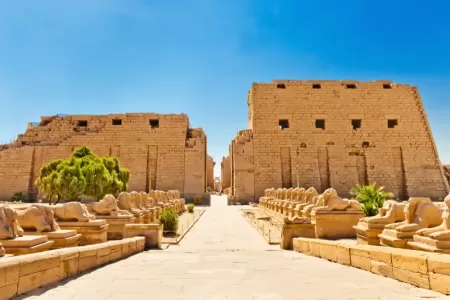 El Cairo, Abu Simbel y Dahabiya por el Nilo